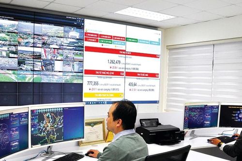 Đồng hành, tiên phong trên hành trình chuyển đổi số