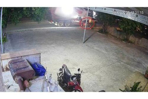 Hà Tĩnh: Xe bồn va chạm xe máy chở 3 người ở Vũng Áng, bé gái 8 tuổi tử vong