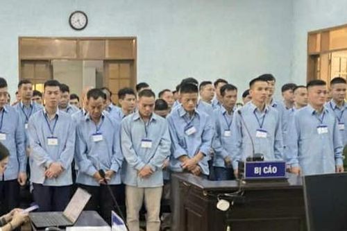 Gia Lai: 37 bị cáo chế tạo, mua bán, tàng trữ vũ khí trái phép lĩnh án