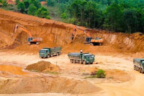 Thanh Hóa: Chấp thuận chủ trương đầu tư và nhà đầu tư dự án khai thác mỏ đất làm vật liệu san lấp