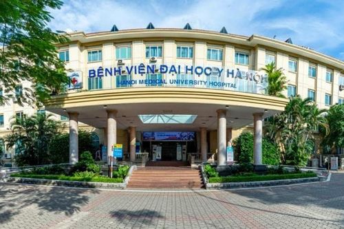 Bệnh viện Đại học Y Hà Nội cảnh báo thủ đoạn lừa đảo 'chạy' tiền để được phẫu thuật sớm