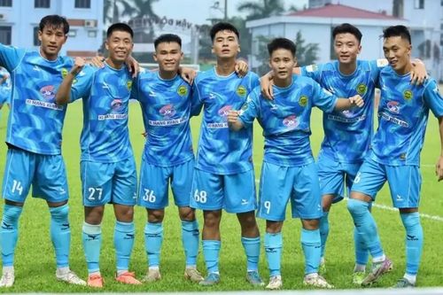 CLB Hòa Bình rút lui khỏi giải hạng Nhất 2025-2026