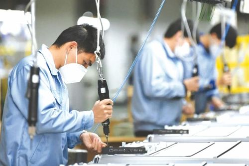 Sản xuất tăng trưởng chậm, chi phí đầu vào leo thang