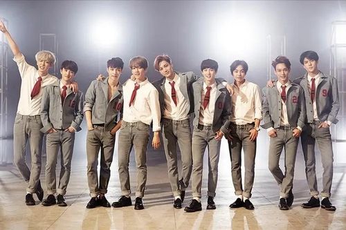 EXO tái xuất, mạng xã hội bùng nổ xu hướng