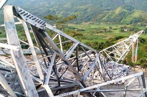 Đổ cột điện 129 đường dây 500kV làm 1 người tử vong
