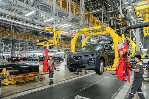 Khát vọng 'sếu đầu đàn' - Động lực mới cho kinh tế tư nhân Việt Nam
