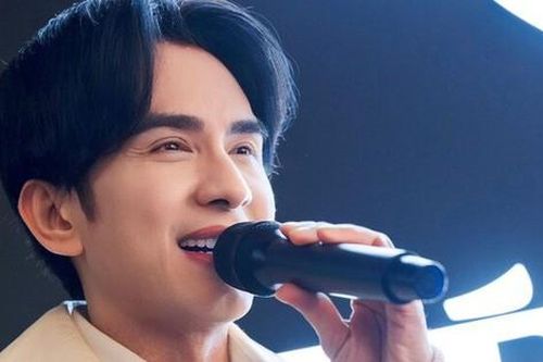 Ở tuổi 49, ca sĩ Đan Trường bất ngờ tiết lộ về sức khỏe của mình, căn bệnh anh mắc phải nguy hiểm thế nào?