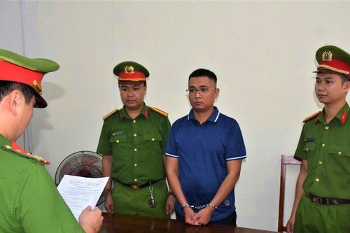 Đà Nẵng: Bắt tạm giam nguyên nhân viên ngân hàng lừa đảo hơn 15 tỷ đồng