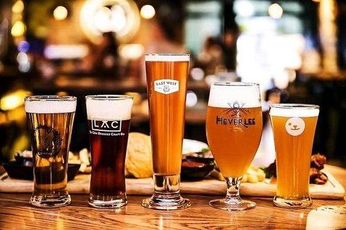 Sự thật về hai chiếc ly