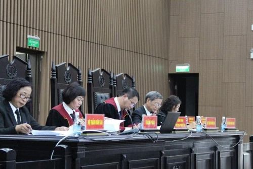 Cựu Phó Chủ nhiệm Văn phòng Quốc hội bị đề nghị mức án 5-6 năm tù