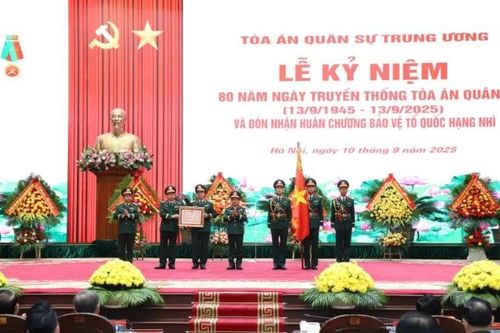 Ngành Tòa án Quân sự kỷ niệm 80 năm Ngày truyền thống và đón nhận Huân chương Bảo vệ Tổ quốc hạng Nhì
