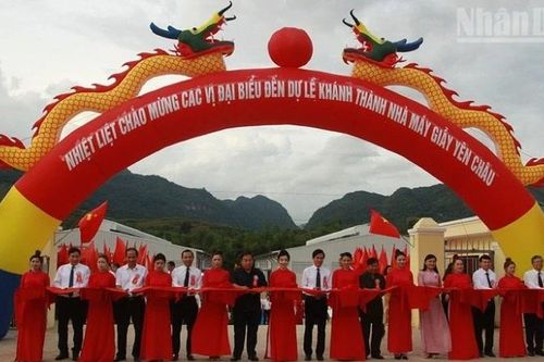 Khánh thành Nhà máy giày Yên Châu, tạo việc làm cho hàng nghìn lao động