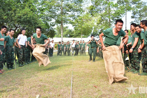 Nâng cao đời sống văn hóa tinh thần ở Quân khu 9