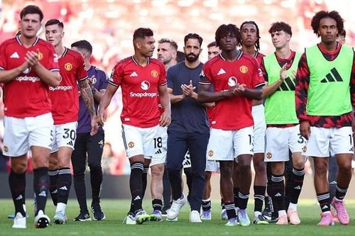 Man United có loạt quyết định quan trọng về nhân sự