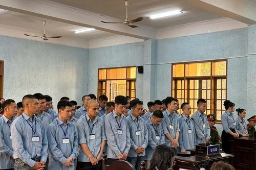 Tuyên án 37 bị cáo trong đường dây chế tạo, mua bán vũ khí quân dụng 'khủng' ở Gia Lai