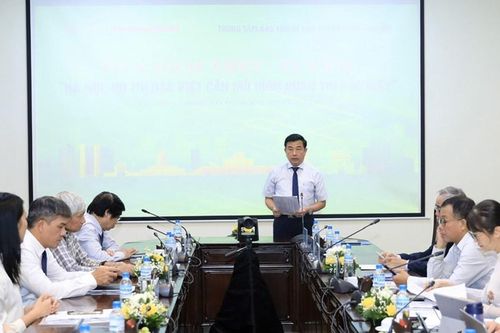 Tọa đàm Báo Hànôịmới: Hà Nội - đô thị đặc biệt cần quản trị đặc biệt