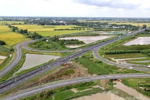 Tuyến đường nối Cần Thơ-An Giang được chi hơn 750 tỷ đồng nâng cấp sắp về đích