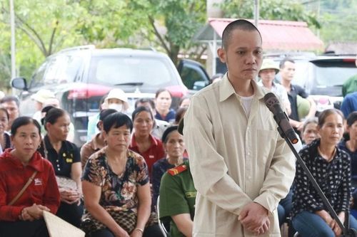 Lĩnh án tù vì giấu súng đạn do bố để lại