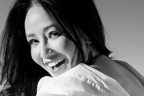 Hành trình 'chiến đấu' với bệnh tật của diva Hồng Nhung