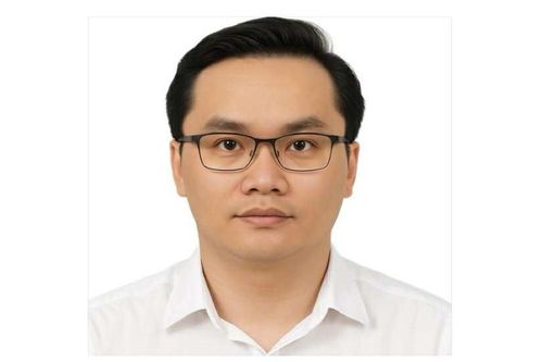 Ứng viên phó giáo sư trẻ nhất ngành kinh tế từng đạt giải nhà giáo trẻ tiêu biểu