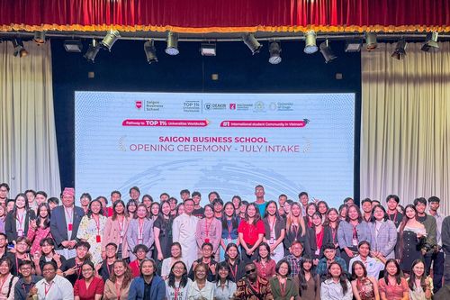 Saigon Business School - Mô hình du học chuyển tiếp thu hút sinh viên quốc tế