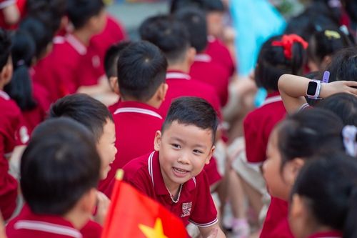 Xáo trộn thời khóa biểu, học sinh tan trường sớm nhưng vẫn phải học cả thứ 7