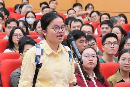20 tân bác sĩ nội trú điểm cao nhất Trường Đại học Y Hà Nội chọn ngành nào?
