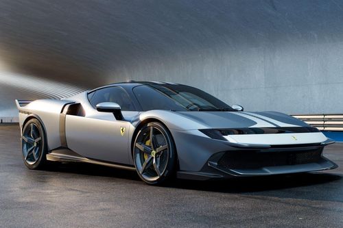 Siêu xe Ferrari 849 Testarossa vừa ra mắt, đại gia Việt chốt hết suất đầu tiên