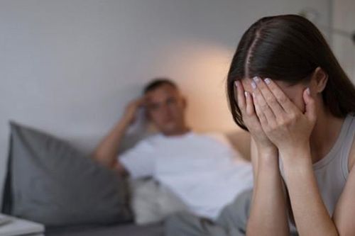 6 năm còng lưng gánh nợ, vợ ngã quỵ khi chồng buông câu phũ phàng