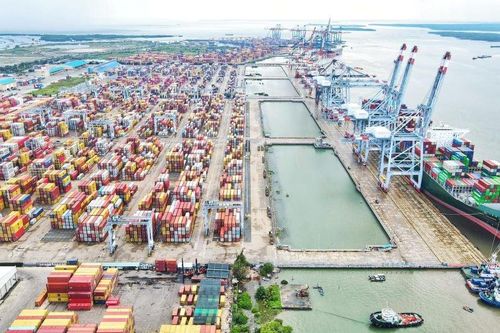 Siêu đô thị TP.HCM mở rộng: Cảng biển vươn khơi