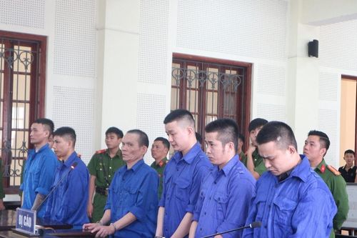 Gã đàn ông vi phạm cùng lúc 3 tội về mua bán, tàng trữ ma túy, vũ khí quân dụng