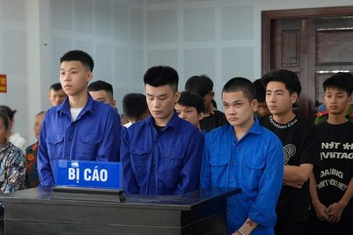 Tuyên phạt 35 năm tù nhóm đối tượng 'Gây rối trật tự công cộng' và 'Cố ý gây thương tích'