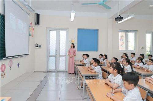 Tránh để trẻ bị rối loạn cảm xúc khi bước vào năm học mới