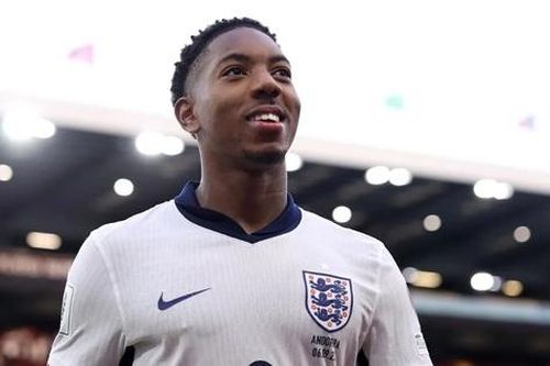 Ngôi sao Arsenal bị loại khỏi đội hình tuyển Anh