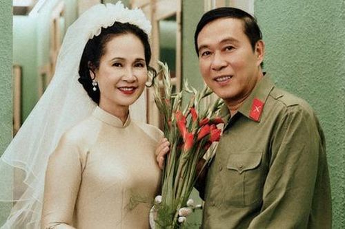 Đám cưới thời xưa của NSND Lan Hương và NSƯT Đỗ Kỷ được tái hiện sau gần 40 năm