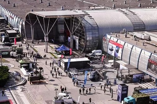 Nhiều vũ khí trang bị không người lái đa dạng lần đầu xuất hiện trong Triển lãm MSPO 2025 Ba Lan
