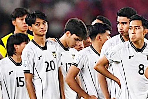CĐV Indonesia đau đớn khi kém cả U23 Campuchia