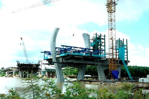 Quảng Ngãi tăng tốc giải ngân, thúc tiến độ dự án giao thông trọng điểm