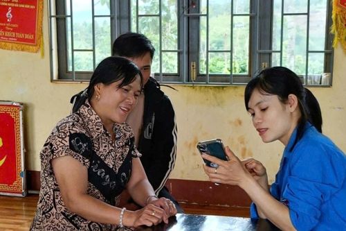 Đức An thành lập 23 tổ dịch vụ công trực tuyến cộng đồng