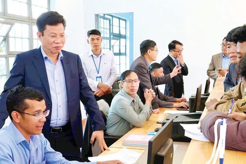 Tăng cường sự lãnh đạo của Đảng trong công tác dân tộc, tôn giáo