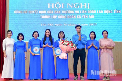 Công bố quyết định thành lập Công đoàn xã Yên Mô