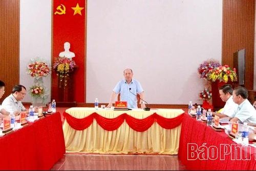 Kiểm tra tình hình vận hành chính quyền địa phương hai cấp tại xã Khả Cửu