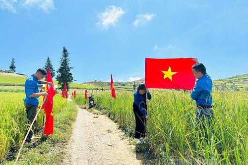 Sức trẻ hướng về Đại hội Đảng