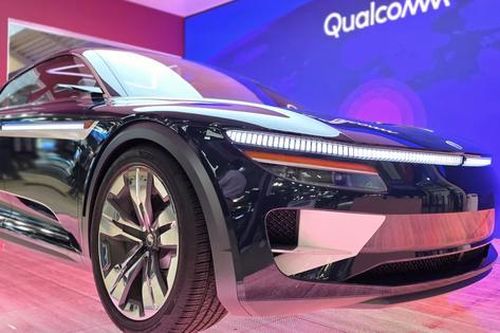 Qualcomm ra mắt công nghệ xe tự hành cùng BMW