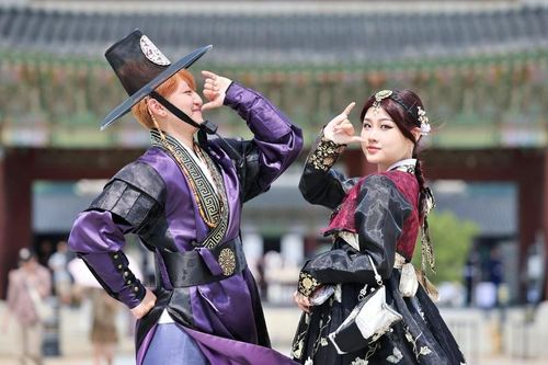 Du lịch Hàn Quốc đón làn sóng du khách cuốn theo 'Thợ săn quỷ Kpop'