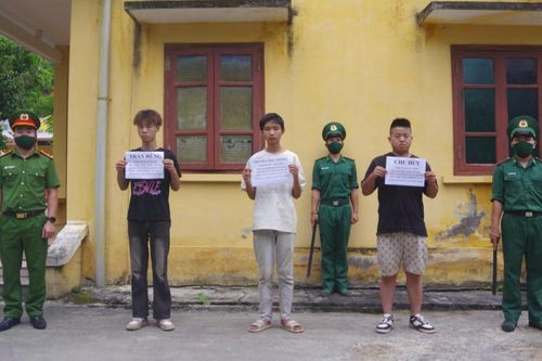 Phát hiện, ngăn chặn 3 công dân Trung Quốc nhập cảnh trái phép tại xã Hạ Lang