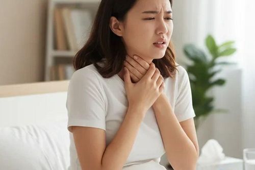 Cô gái tử vong sau 5 ngày phát hiện đau họng, bác sĩ chỉ ra 5 dấu hiệu cần đi khám ngay