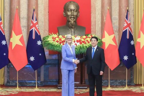 Chủ tịch nước Lương Cường chủ trì lễ đón Toàn quyền Australia Sam Mostyn