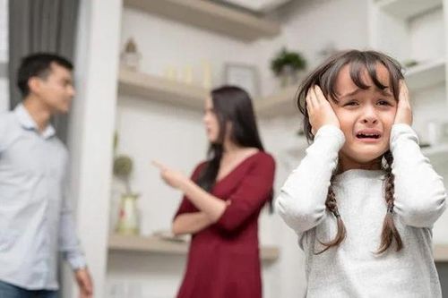 'Chất độc' lớn nhất của một gia đình không phải là thiếu tiền, mà là 3 câu này cha mẹ thường nói
