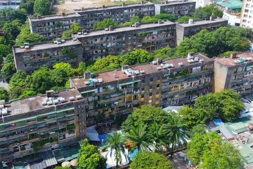 Dân mất ăn mất ngủ vì sống trong chung cư xuống cấp